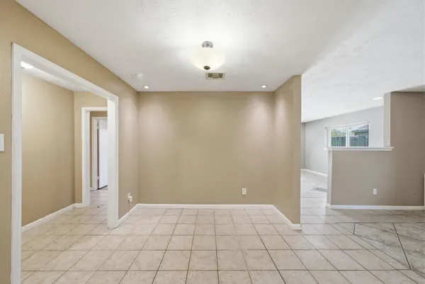 $1,895 | 4908 Holly Park Drive, Pasadena, TX 77505