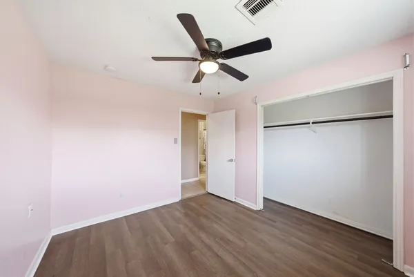 $1,895 | 4908 Holly Park Drive, Pasadena, TX 77505