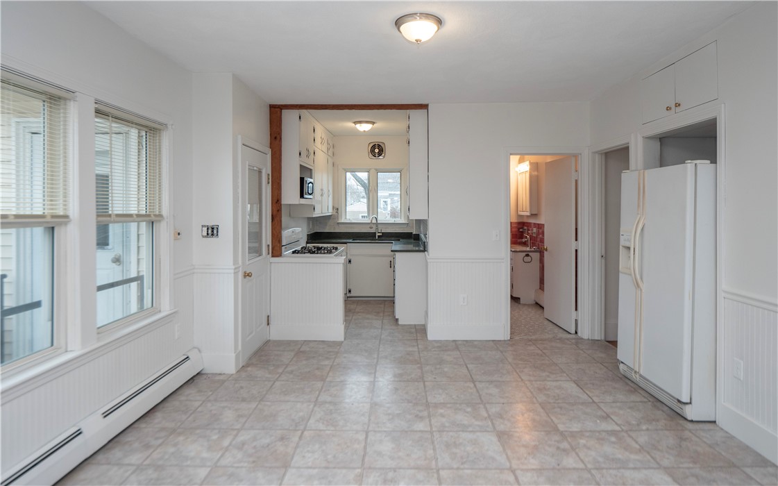 39 Cole Street, Unit 1 Bristol, RI 02809 - Photo 17 of 43