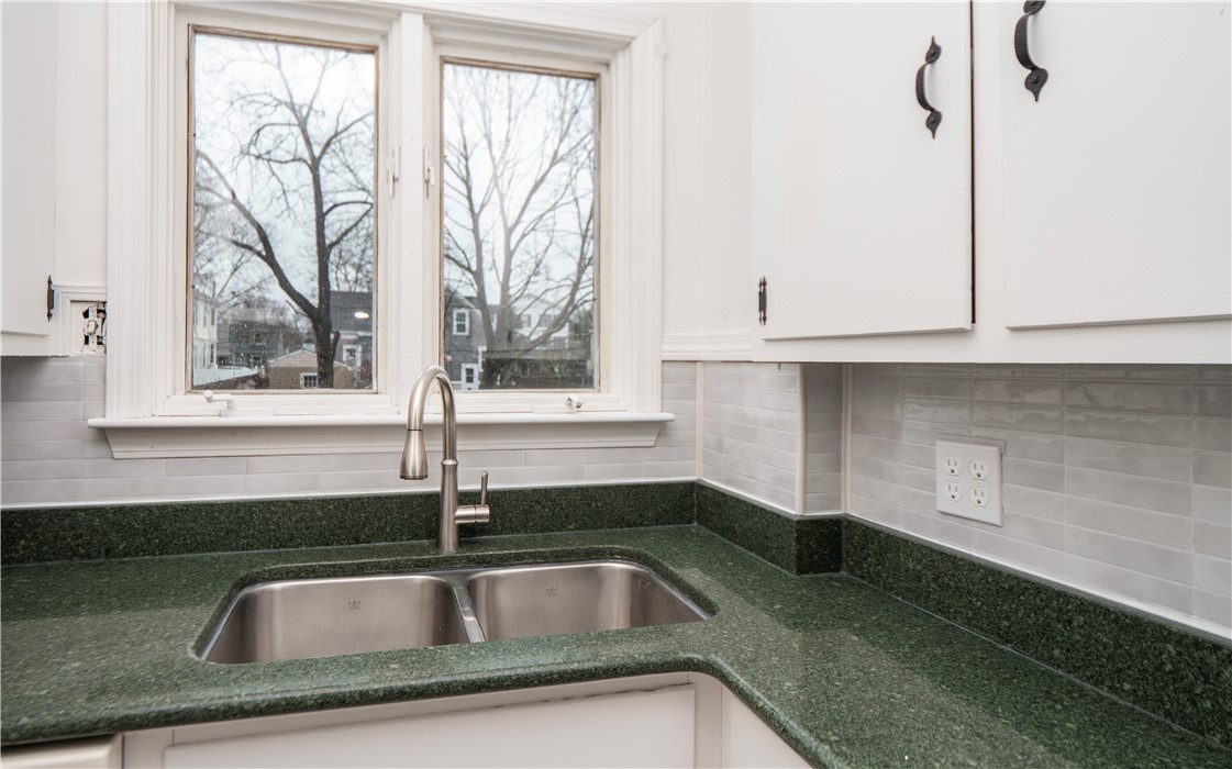 39 Cole Street, Unit 1 Bristol, RI 02809 - Photo 23 of 43
