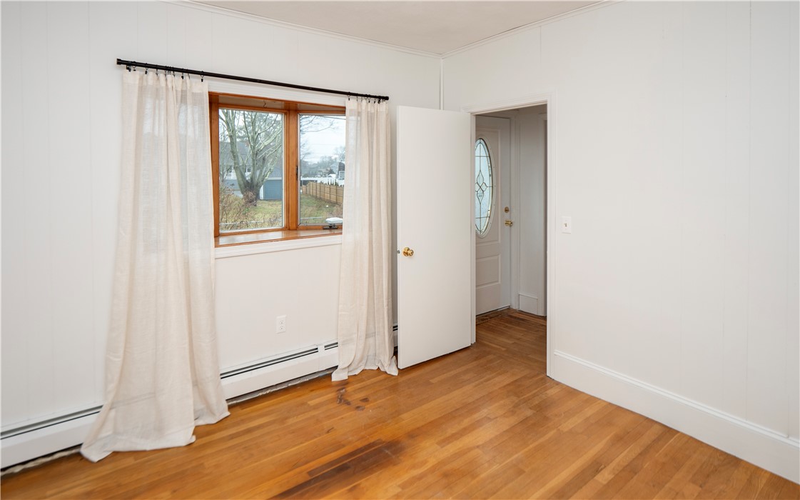 39 Cole Street, Unit 1 Bristol, RI 02809 - Photo 10 of 43