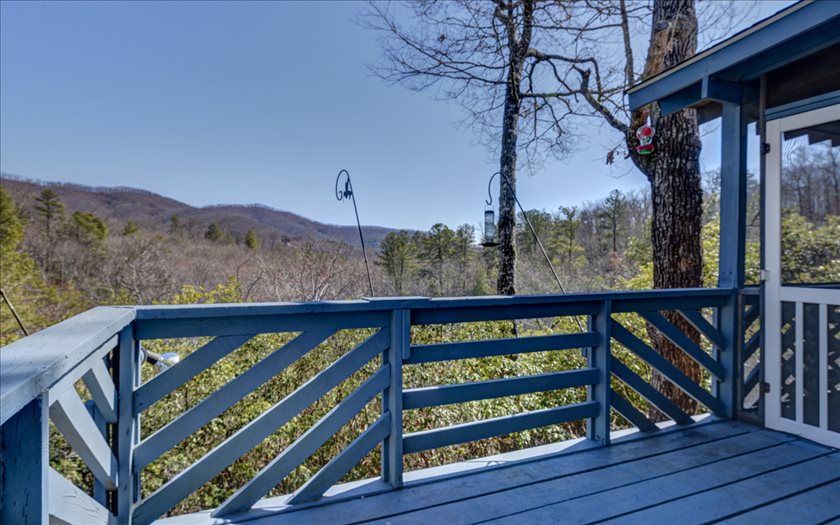 300 Shadow Pond Road Murphy, NC 28906 - Photo 1 of 1 Main View