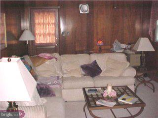 970 Edwards Drive Springfield, PA 19064 - Photo 3 of 6