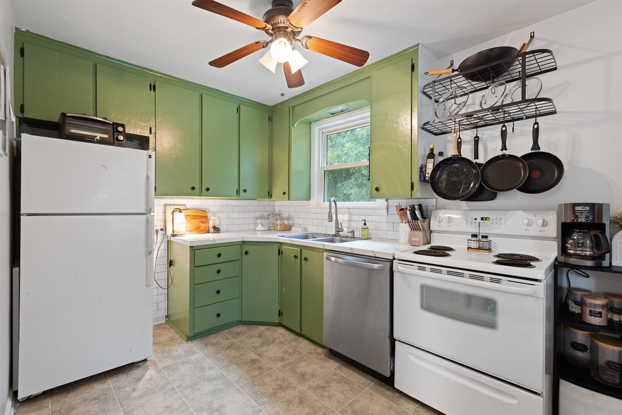 515 East Russell Road Tecumseh, MI 49286 - Photo 3 of 33 Gallery Image 3