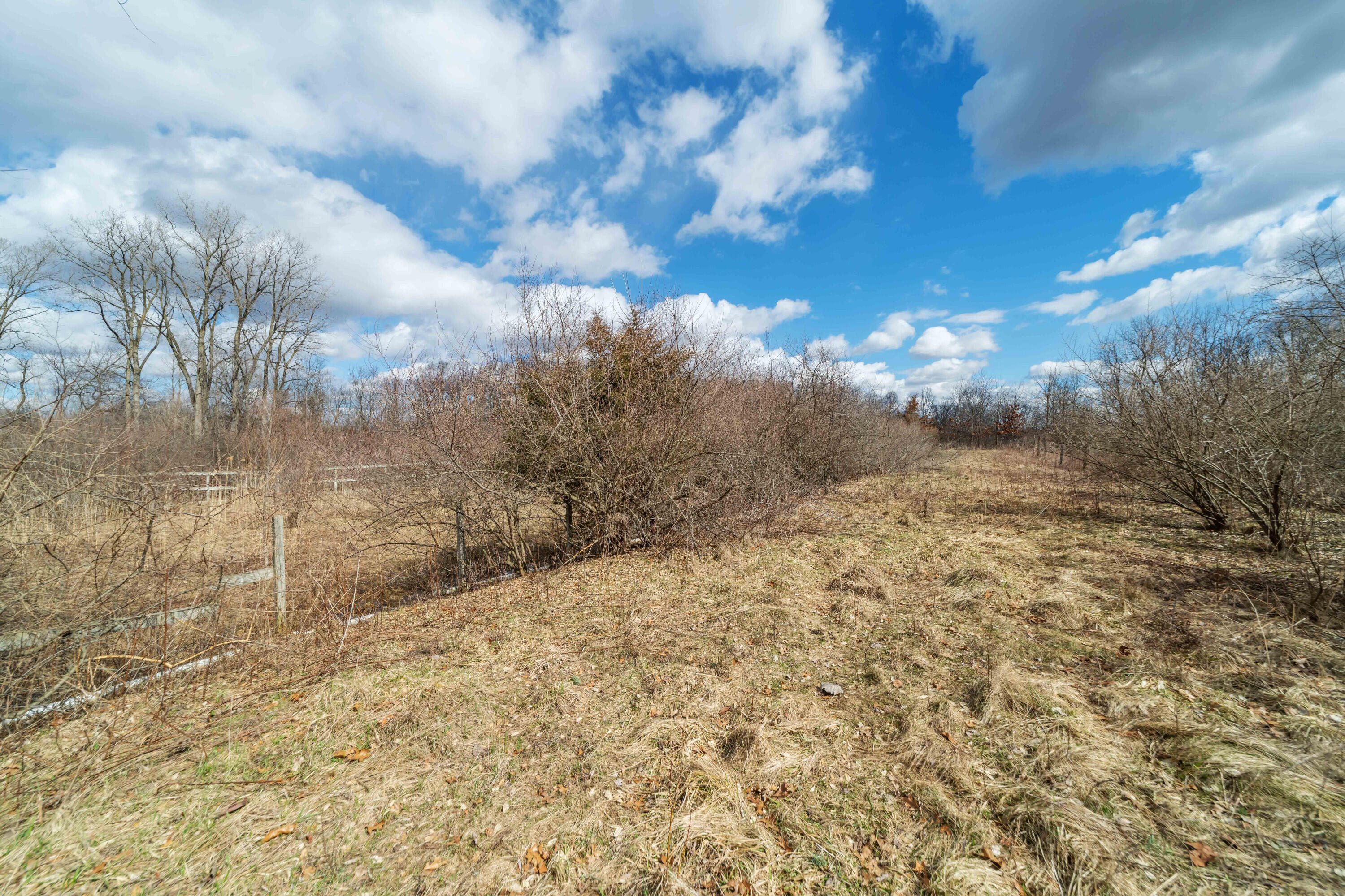 2725 South Duck Lake Road Highland, MI 48356 - Photo 4 of 24 00__15