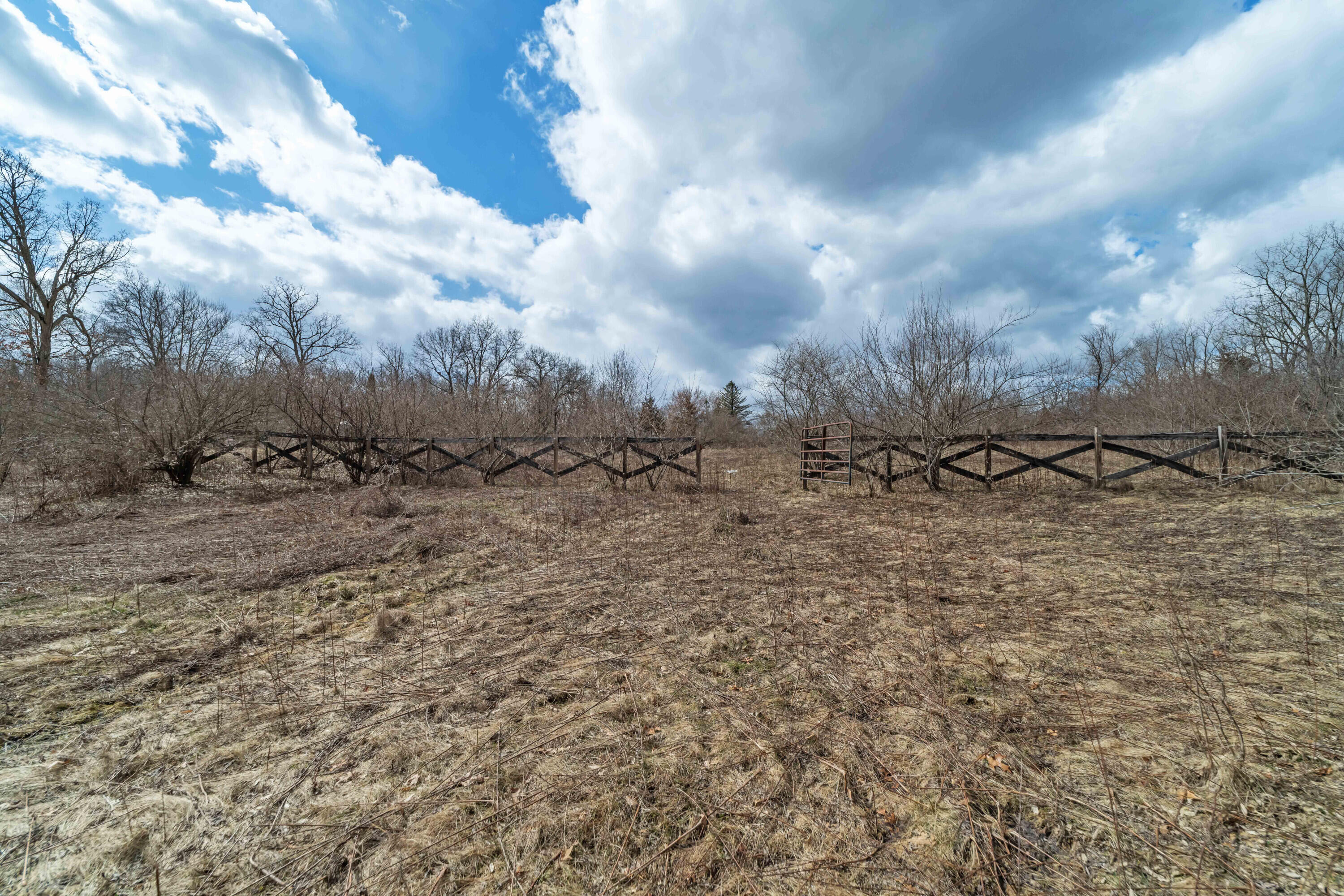 2725 South Duck Lake Road Highland, MI 48356 - Photo 8 of 24 00__19