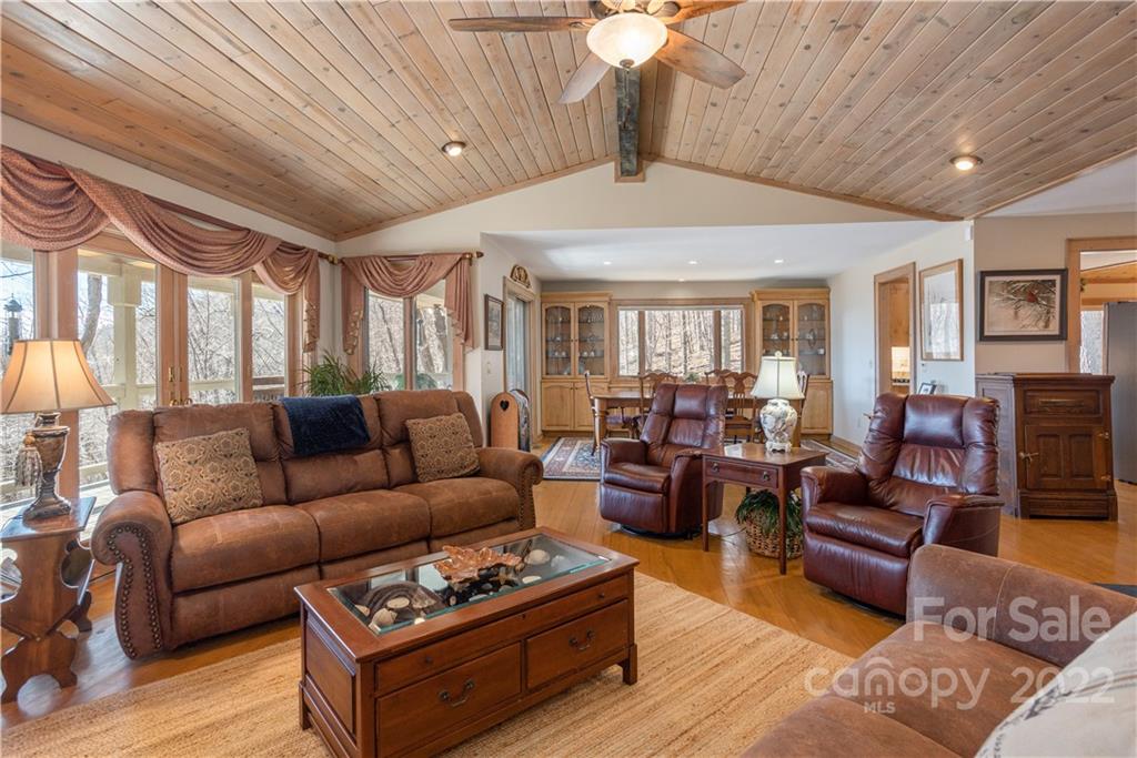 766 High Ridge Road Waynesville, NC 28786 - Photo 11 of 48 Gallery Image 11