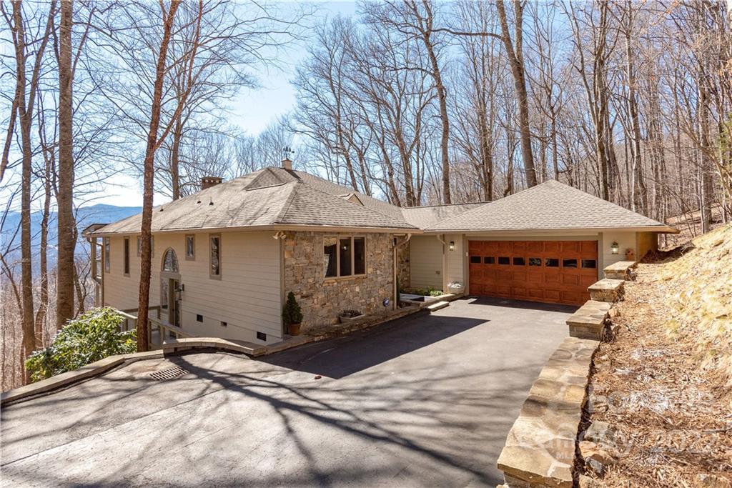 766 High Ridge Road Waynesville, NC 28786 - Photo 2 of 48 Gallery Image 2