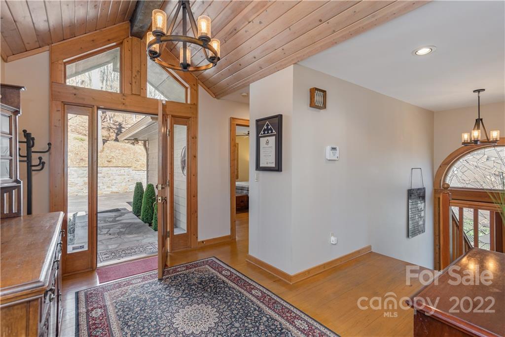 766 High Ridge Road Waynesville, NC 28786 - Photo 6 of 48 Gallery Image 6