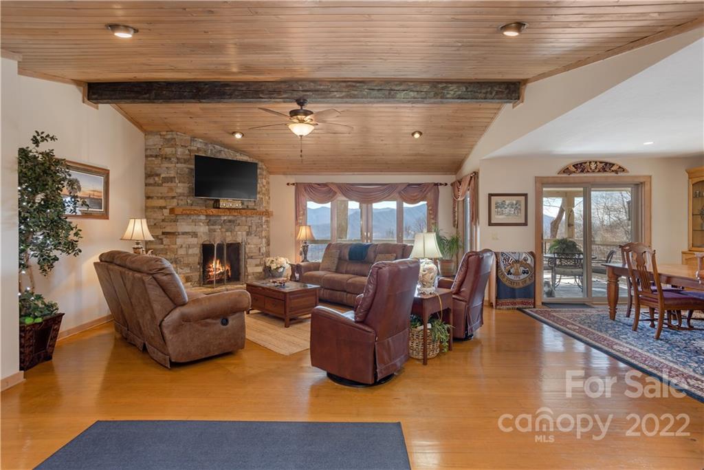 766 High Ridge Road Waynesville, NC 28786 - Photo 7 of 48 Gallery Image 7