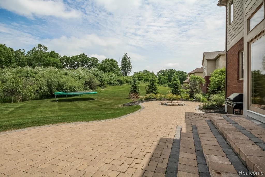 1581 Traceky Drive Rochester Hills, MI 48306 - Photo 64 of 67
