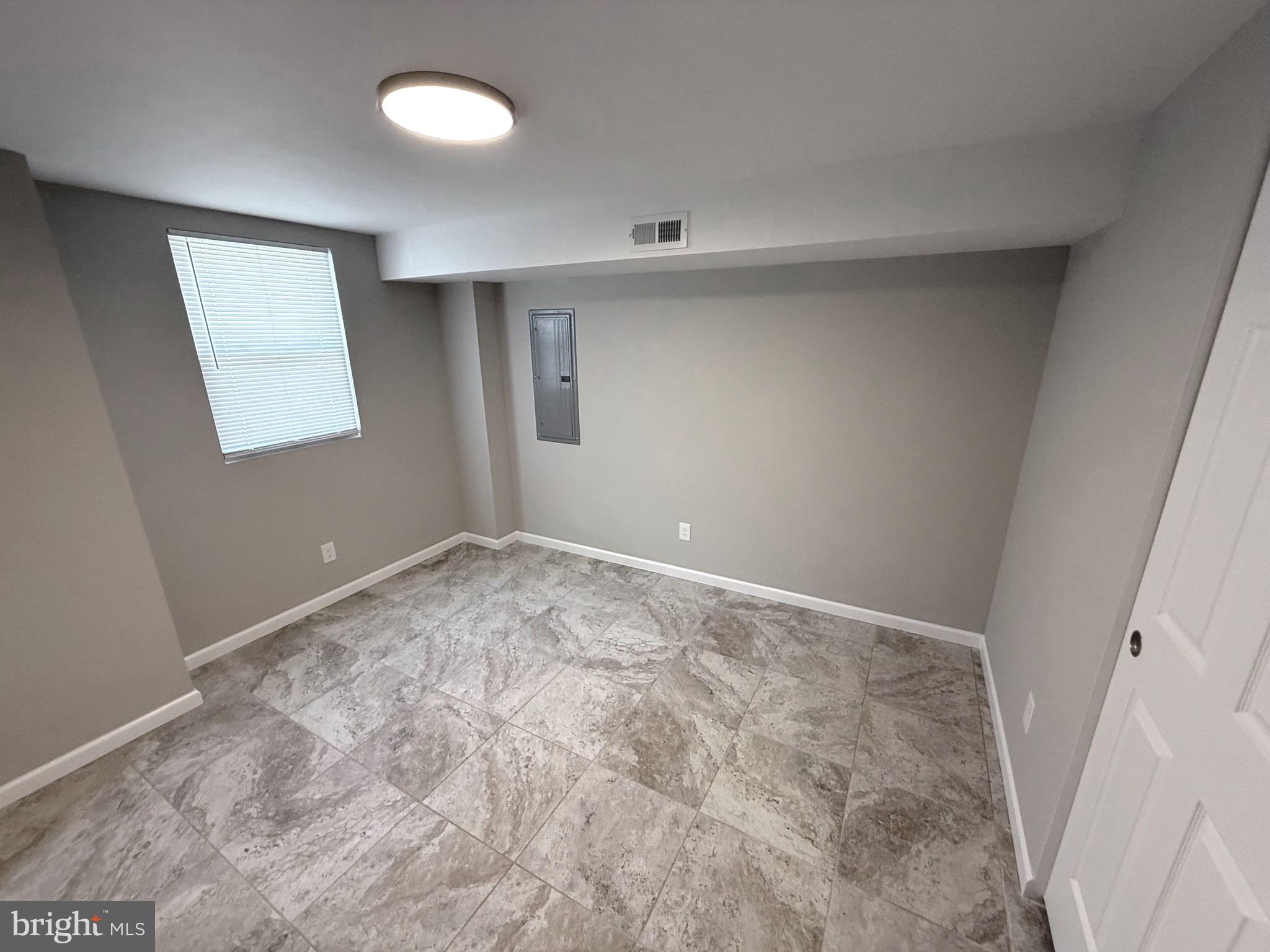 1012 Marlyn Road Philadelphia, PA 19151 - Photo 18 of 19