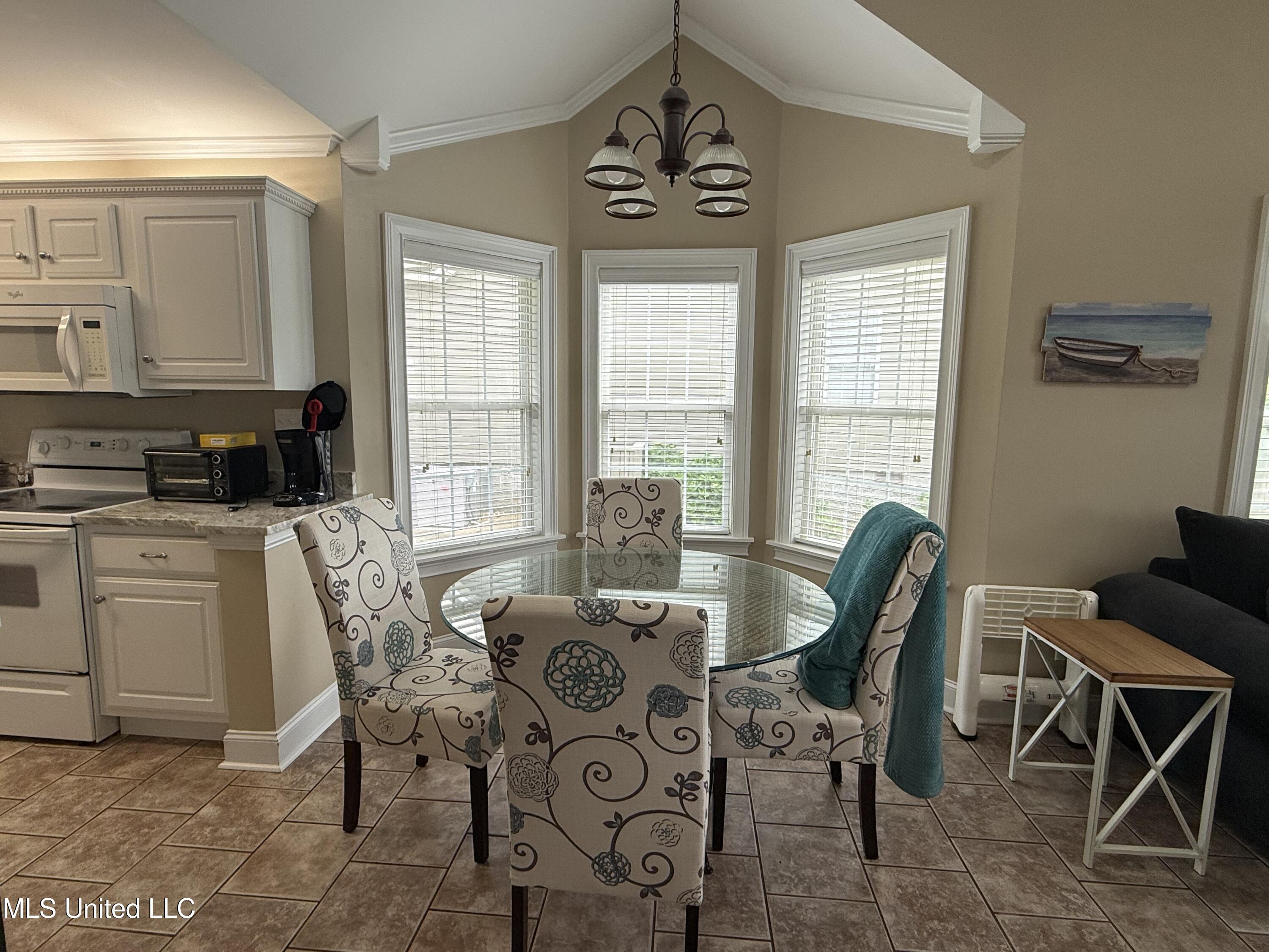 4 Laura Lane, Unit 157 Iuka, MS 38852 - Photo 8 of 26 IMG_0140