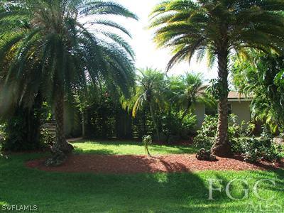 1630 South Mayfair Road Fort Myers, FL 33919 - Photo 1 of 7 Gallery Image 1