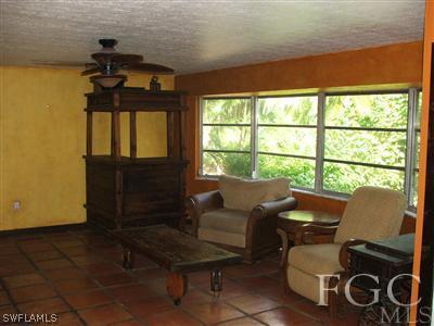1630 South Mayfair Road Fort Myers, FL 33919 - Photo 2 of 7 Gallery Image 2