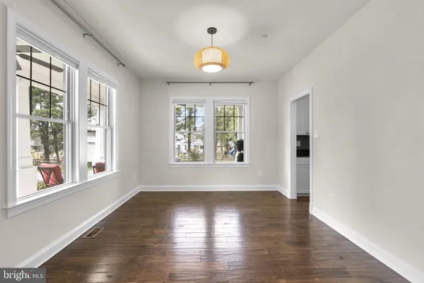 $5,500 | 17601 Crystal Spring Terrace, Ashton, MD 20861