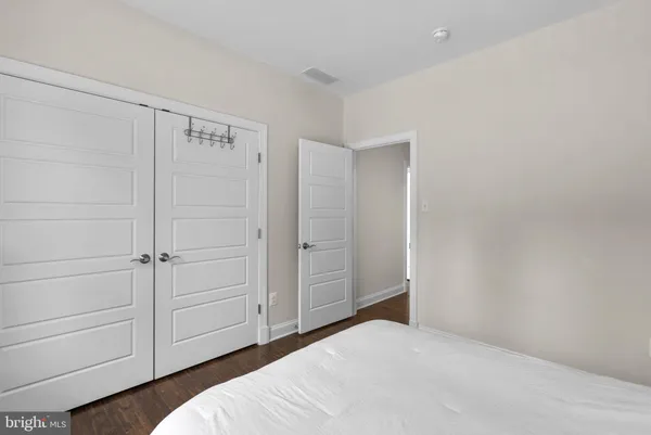 $5,500 | 17601 Crystal Spring Terrace, Ashton, MD 20861