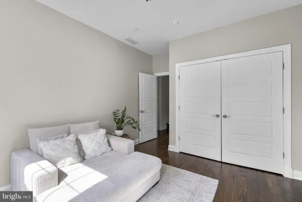 $5,500 | 17601 Crystal Spring Terrace, Ashton, MD 20861