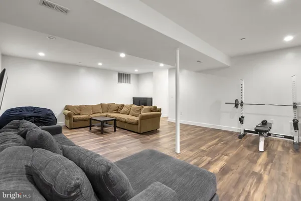 $5,500 | 17601 Crystal Spring Terrace, Ashton, MD 20861