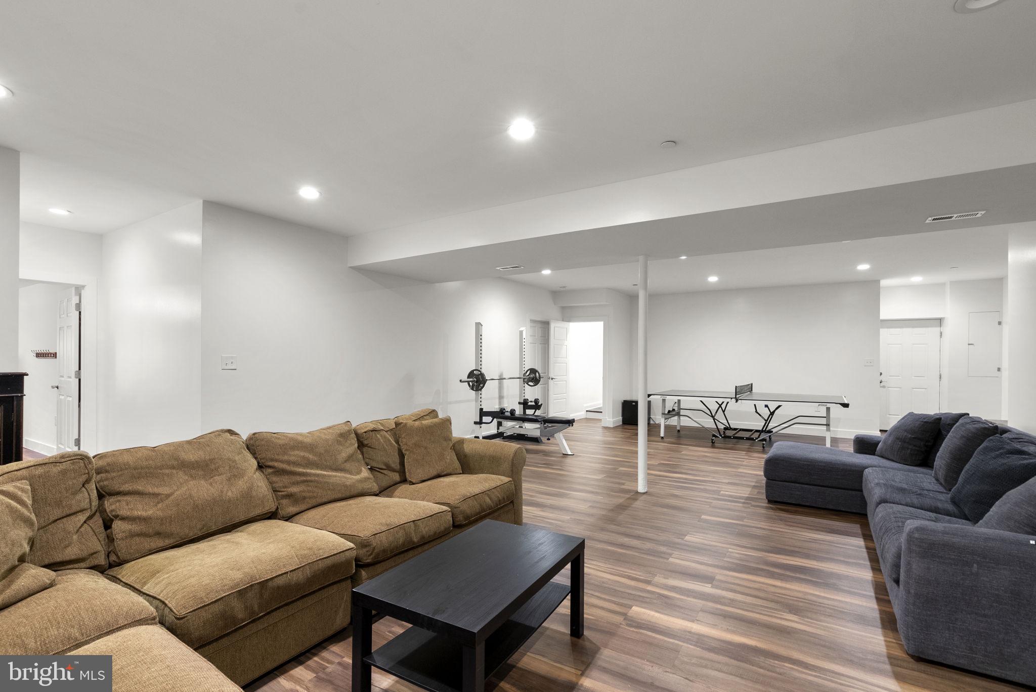 17601 Crystal Spring Terrace Ashton, MD 20861 - Photo 35 of 45