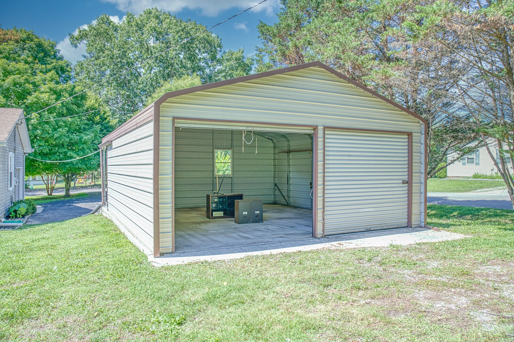 2085 Herbert Garrett Road Cookeville, TN 38506 - Photo 34 of 39 a front view of a house with a yard