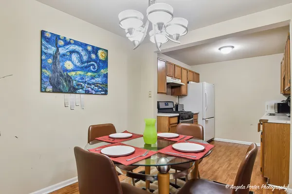 $205,000 | 1152 North Red Oak Circle, Unit 1, Round Lake Beach, IL 60073