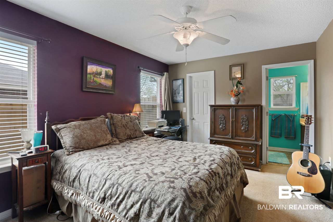 1695 Abbey Loop Foley, AL 36535 - Photo 5 of 11