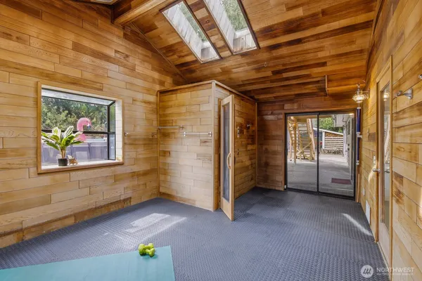 $1,275,000 | 13717 46th Avenue West, Edmonds, WA 98026