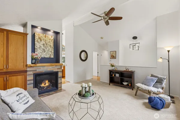 $1,275,000 | 13717 46th Avenue West, Edmonds, WA 98026