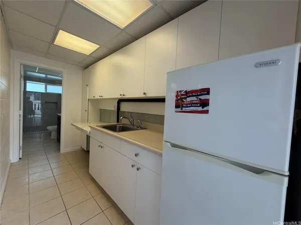 $1,600 | 44 Westervelt Street, Wahiawa, HI 96786