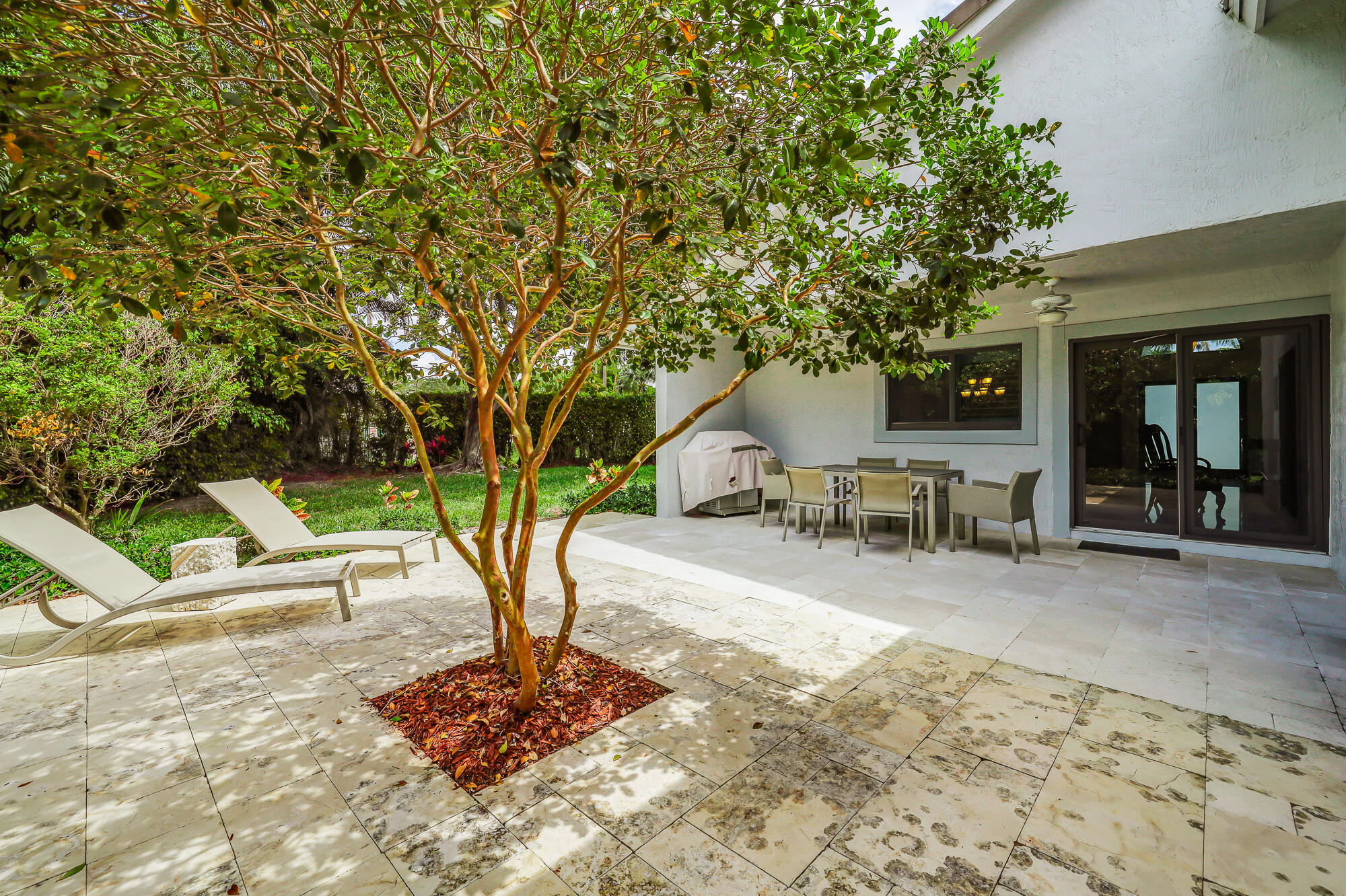 2298 Northwest 8th Street Boca Raton, FL 33431 - Photo 29 of 35 Back yard