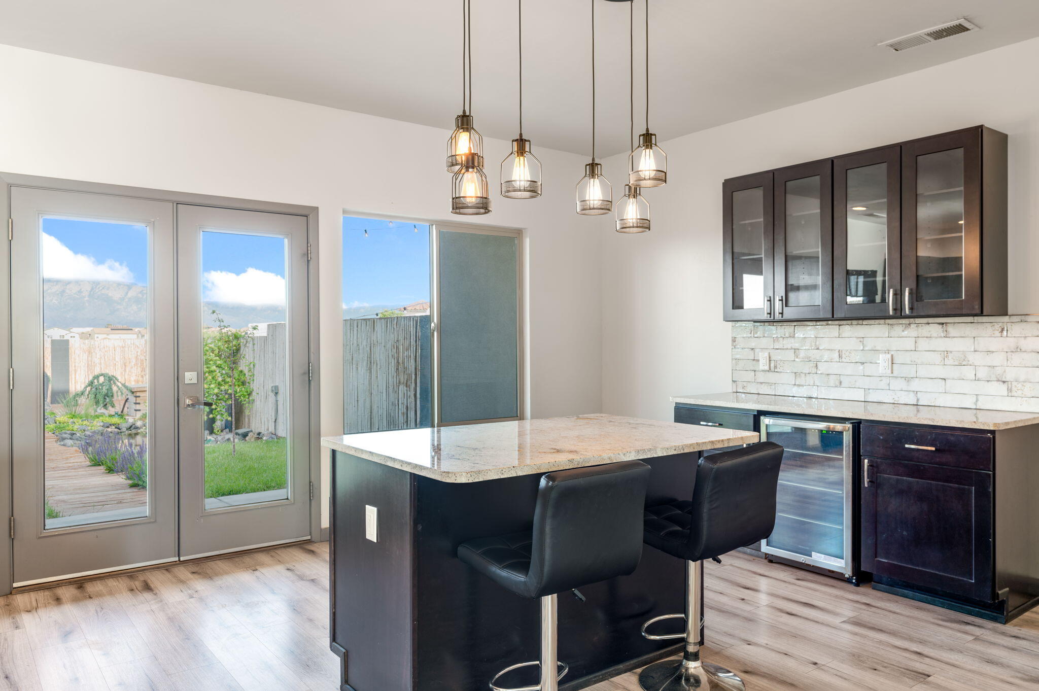 1012 25th Street Southeast Rio Rancho, NM 87124 - Photo 15 of 40 Gallery Image 15