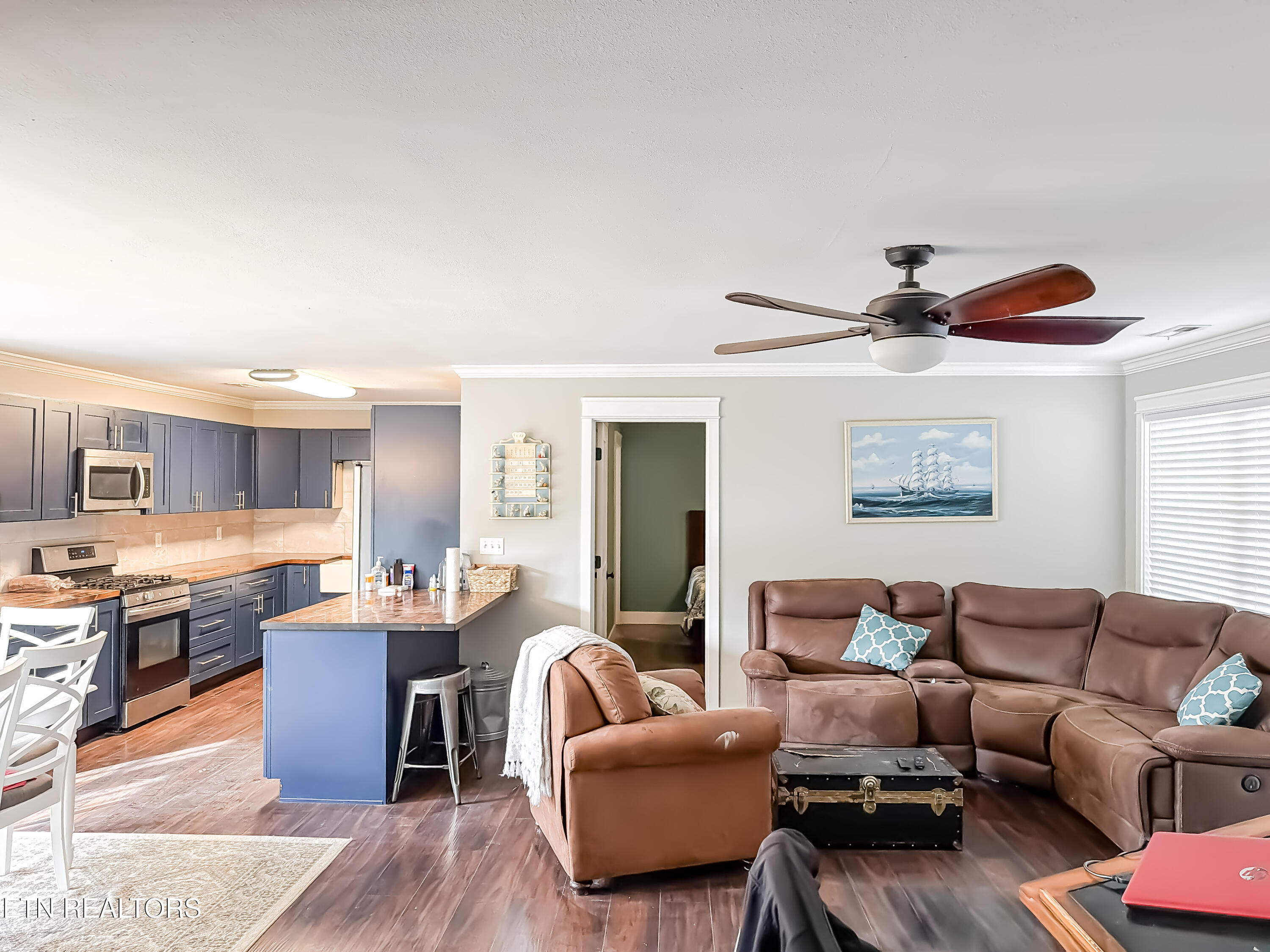 263 Graves Hollow Road Maynardville, TN 37807 - Photo 12 of 47 Livingroom