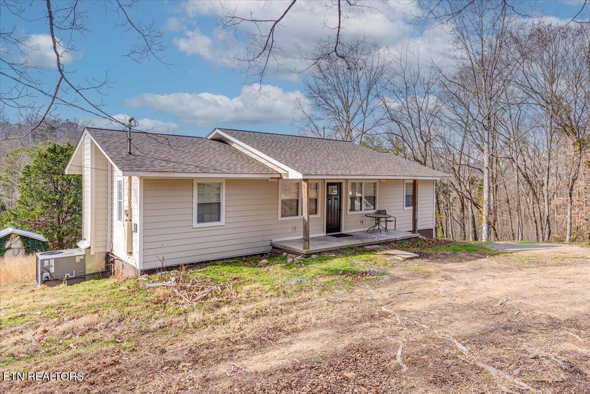 263 Graves Hollow Road Maynardville, TN 37807 - Photo 2 of 47 Front A2