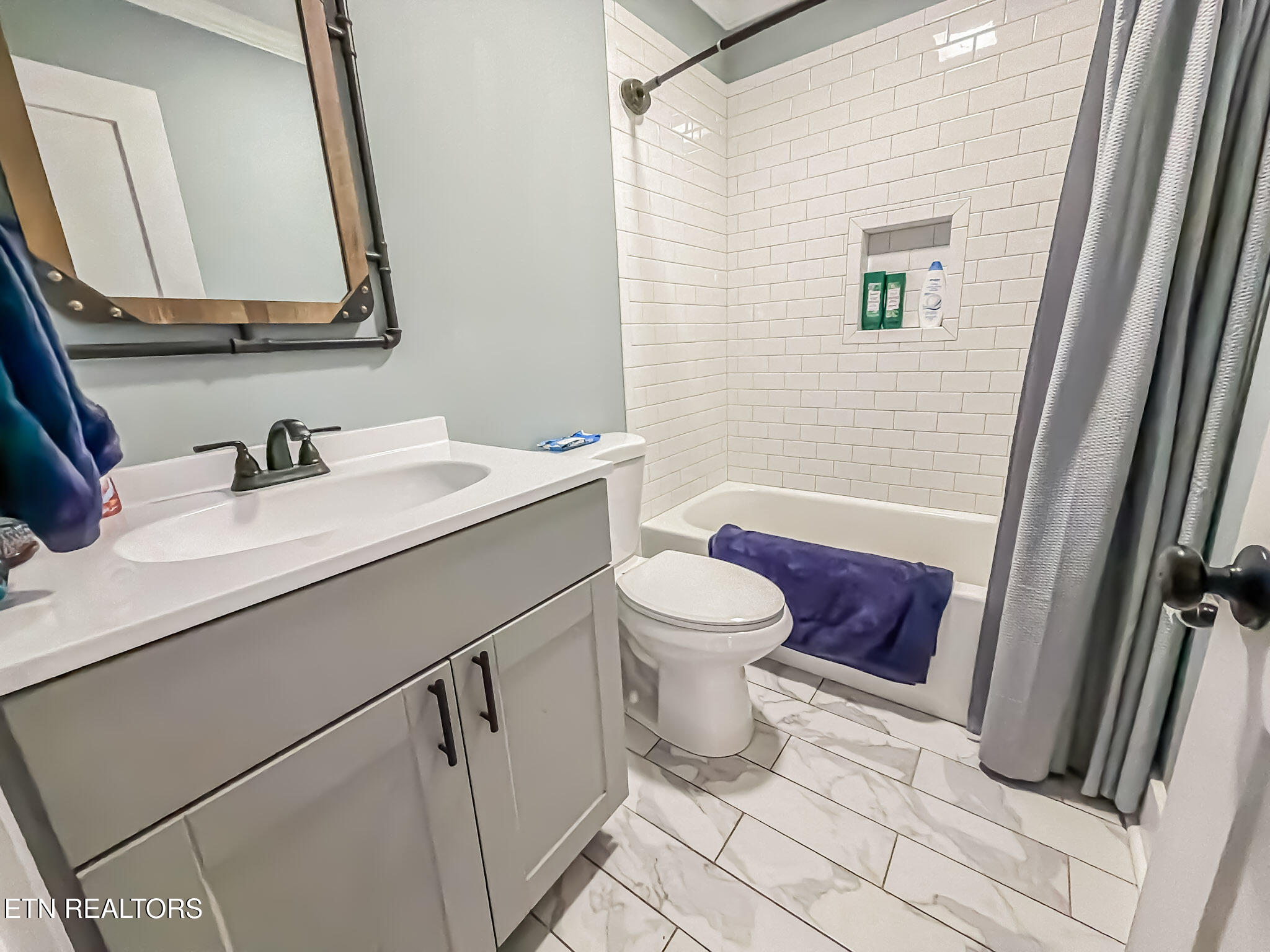 263 Graves Hollow Road Maynardville, TN 37807 - Photo 21 of 47 Bathroom1