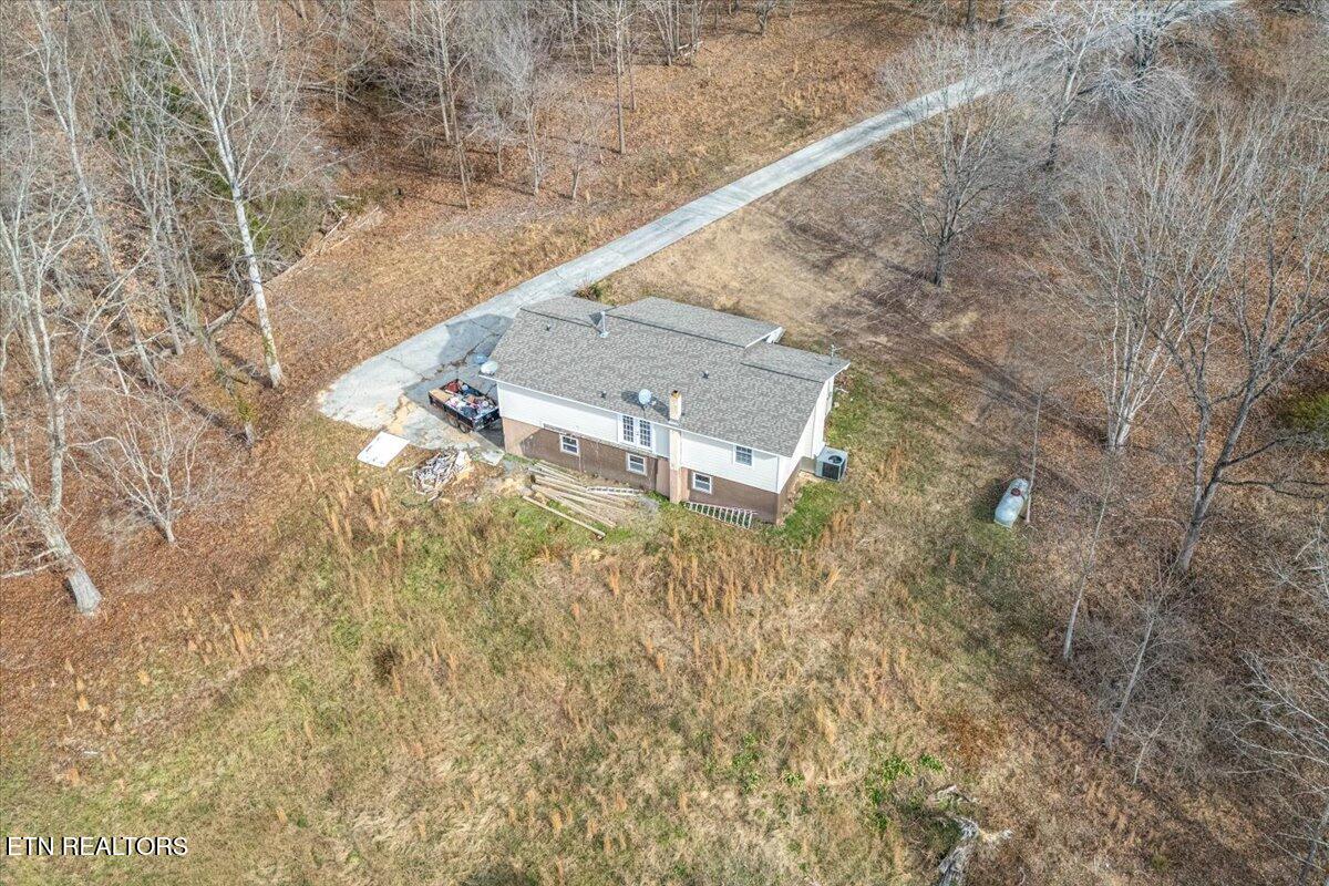 263 Graves Hollow Road Maynardville, TN 37807 - Photo 8 of 47 Back A1