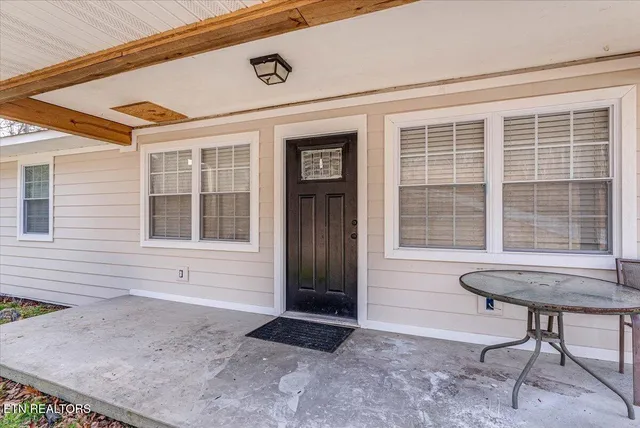 $339,900 | 263 Graves Hollow Road, Maynardville, TN 37807