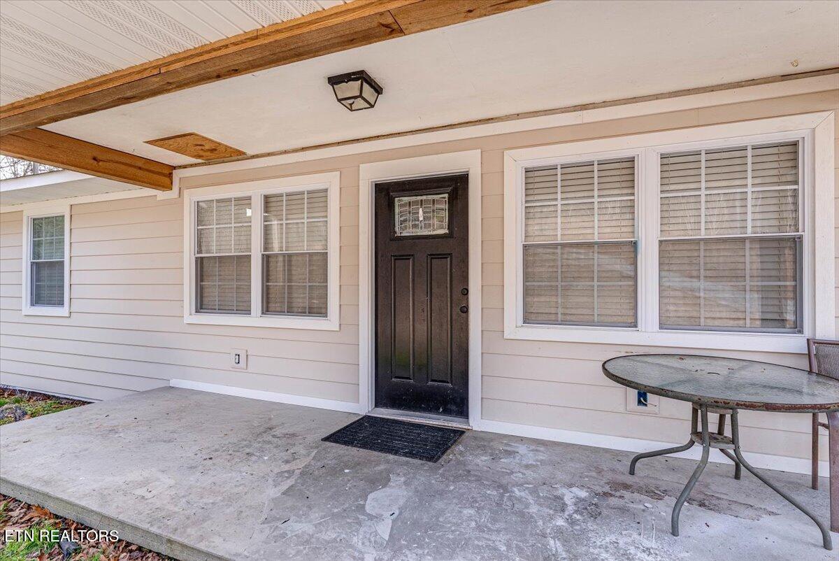 263 Graves Hollow Road Maynardville, TN 37807 - Photo 10 of 47 Front Door