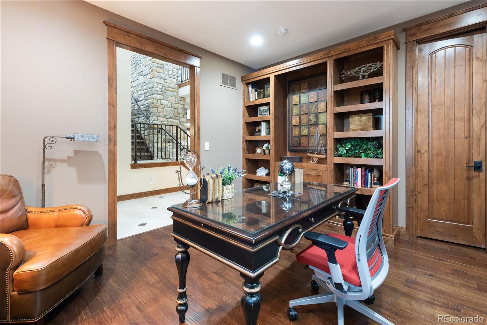22 Flowerburst Way Highlands Ranch, CO 80126 - Photo 5 of 39 Gallery Image 5