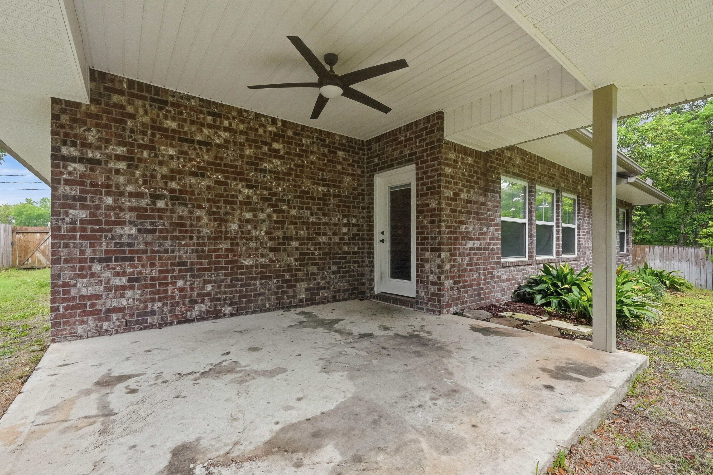 63 2nd Avenue Shalimar, FL 32579 - Photo 44 of 54 63 2nd ave-57