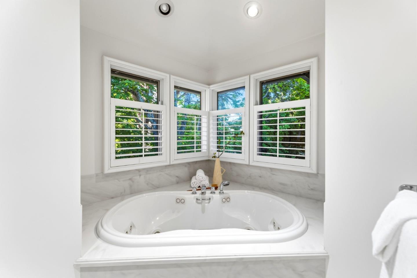 2245 Oakdale Road Hillsborough, CA 94010 - Photo 36 of 67