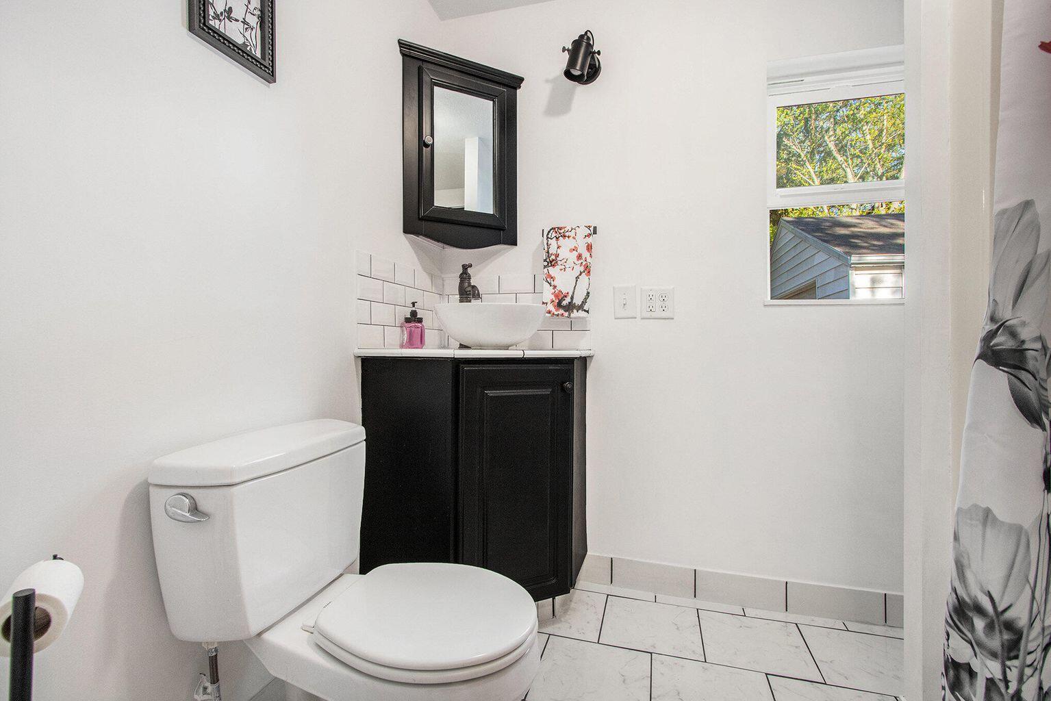 314 Riverside Drive Watervliet, MI 49098 - Photo 16 of 26 20250512171643660033000000-o