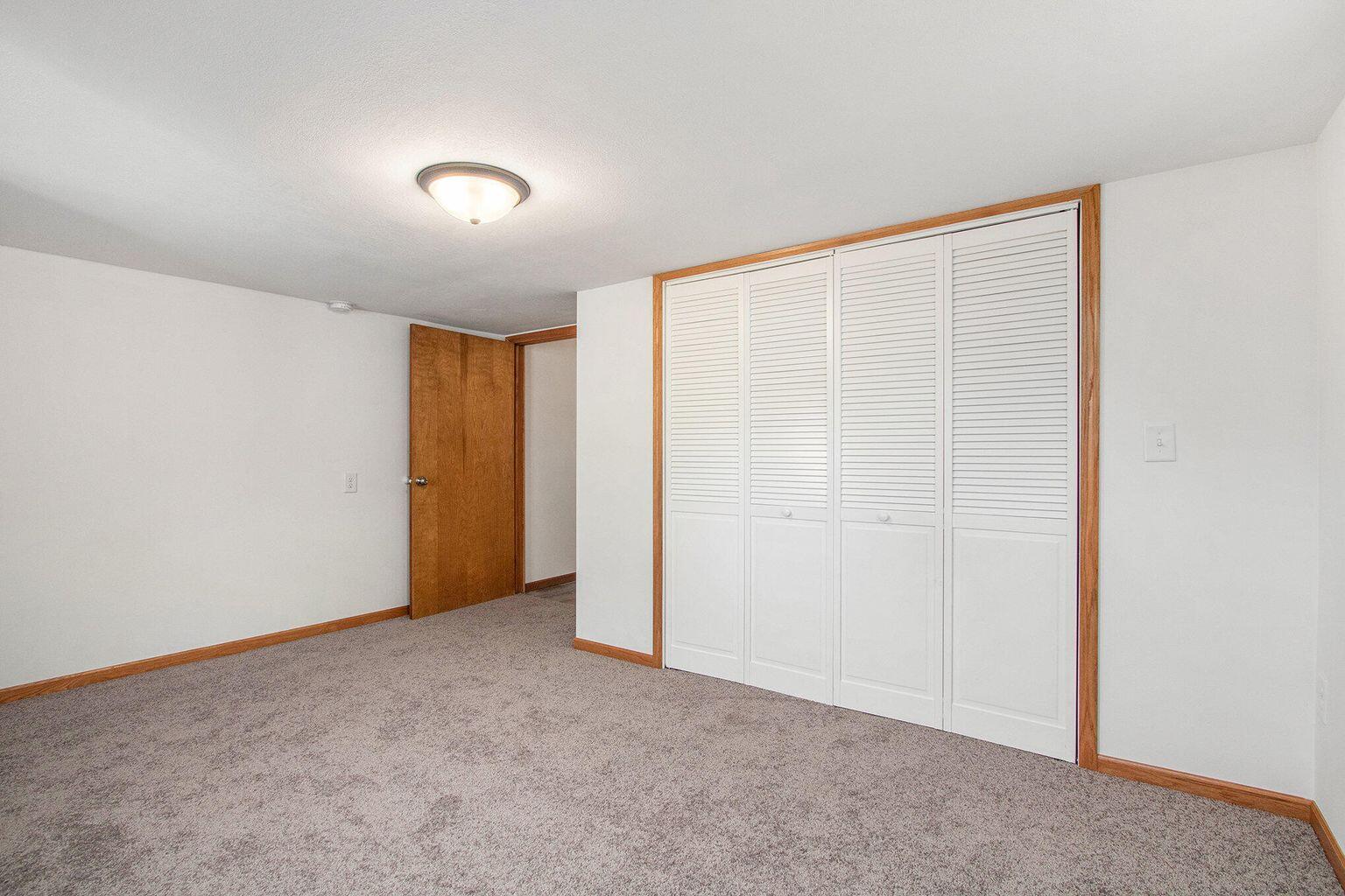 314 Riverside Drive Watervliet, MI 49098 - Photo 18 of 26 20250512171644968519000000-o