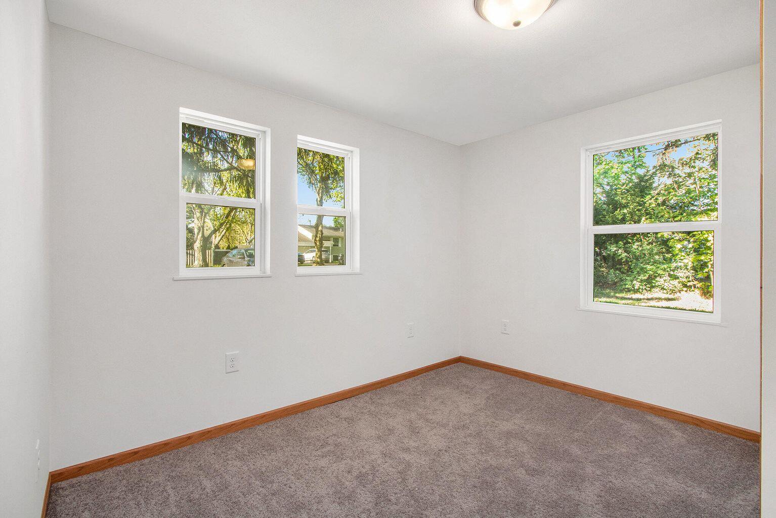 314 Riverside Drive Watervliet, MI 49098 - Photo 19 of 26 20250512171645686161000000-o