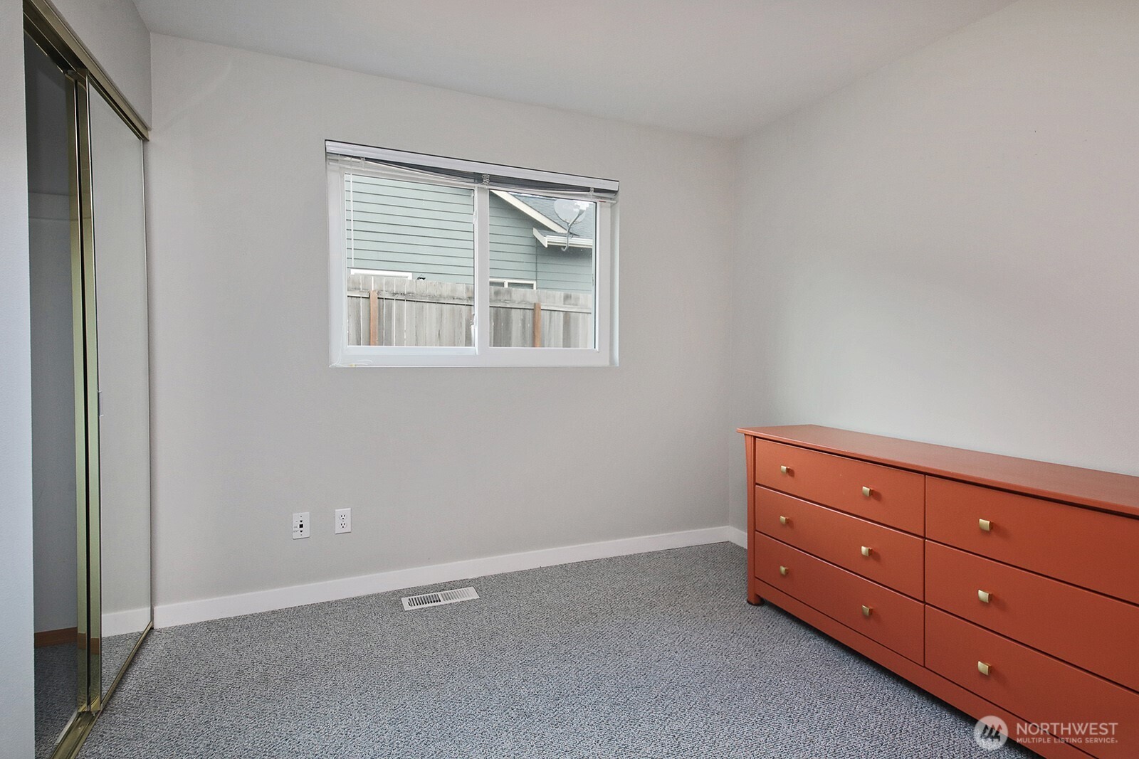 4824 Haines Road Freeland, WA 98249 - Photo 28 of 36