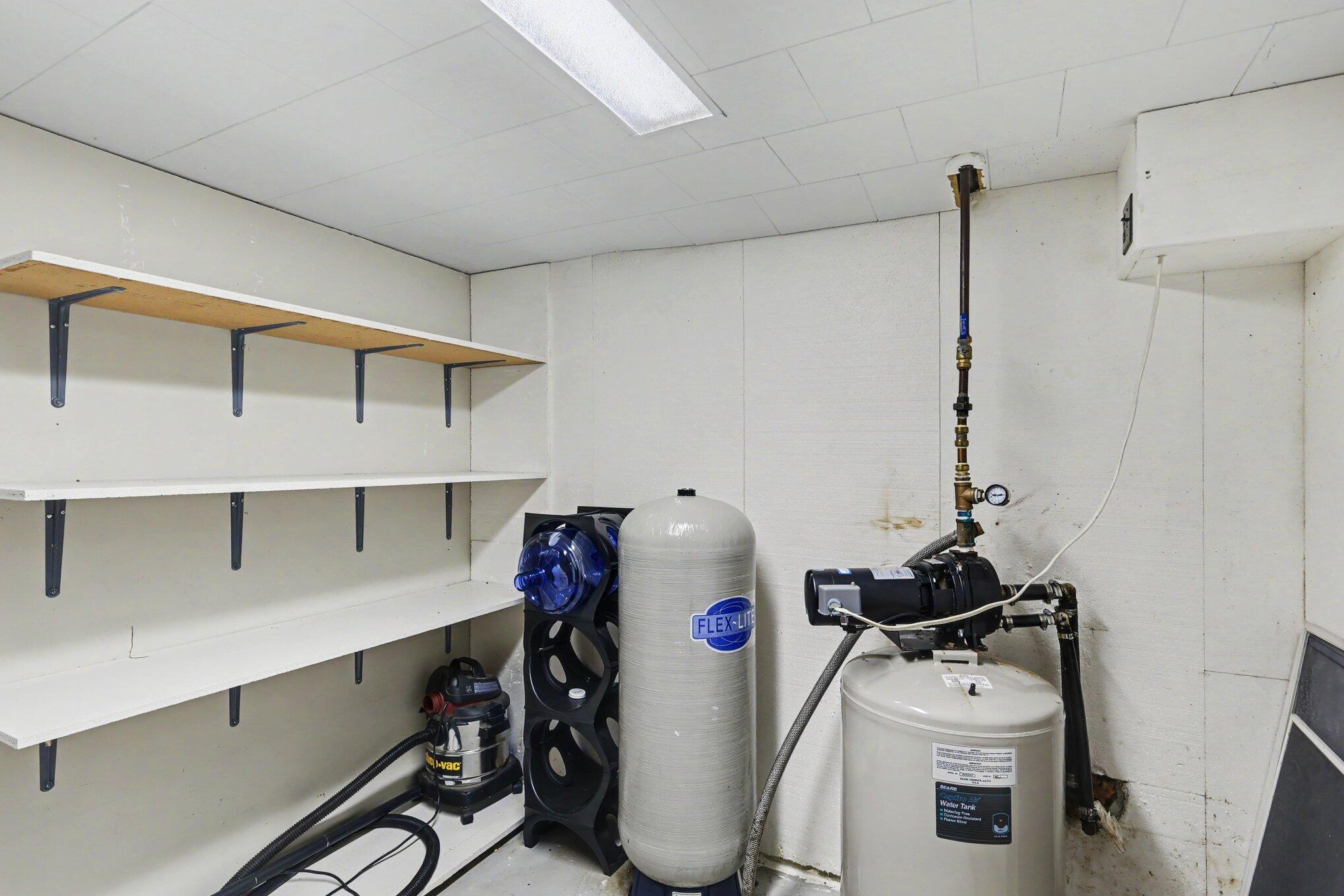 3604 Clinton Way Jackson, MI 49201 - Photo 21 of 30 017_file_3800