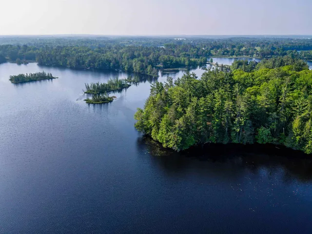 $988,500 | 4239 Forest Point Drive, Rhinelander, WI 54501