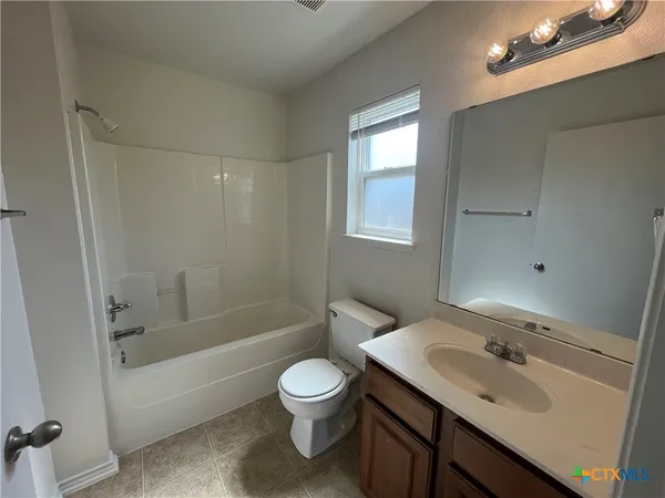 $1,395 | 503 East Union Avenue, Temple, TX 76501