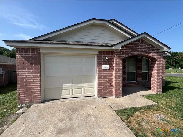 $1,395 | 503 East Union Avenue, Temple, TX 76501