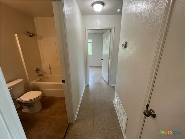 $1,395 | 503 East Union Avenue, Temple, TX 76501